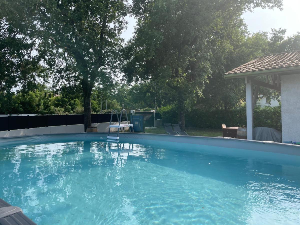 Villa Au Calme Avec Piscine, Grand Jardin Et Studio Independant Andernos-les-Bains Exterior foto